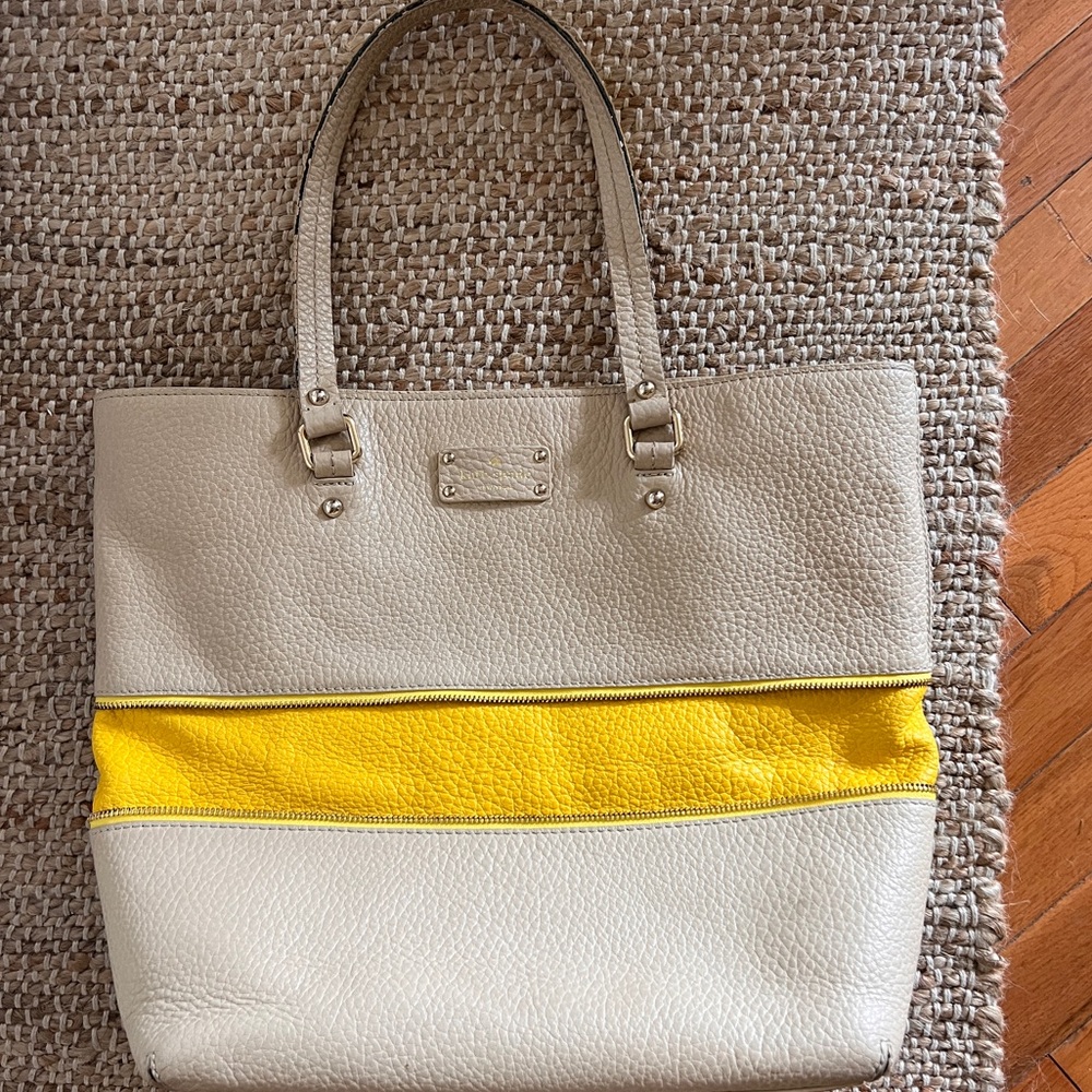 Vintage Kate Spade 🍋 yellow